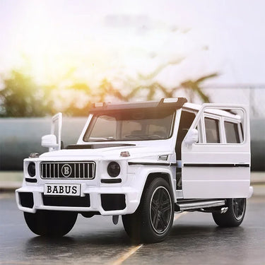 1:24 MERCEDES G63 AMG ALLOY DIECAST MODEL